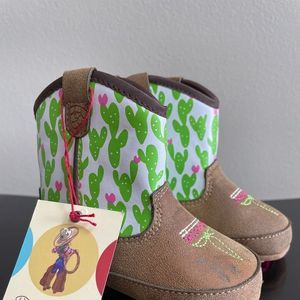 Ariat Anaheim Lil Stompers boots. Infant 0-3 months.